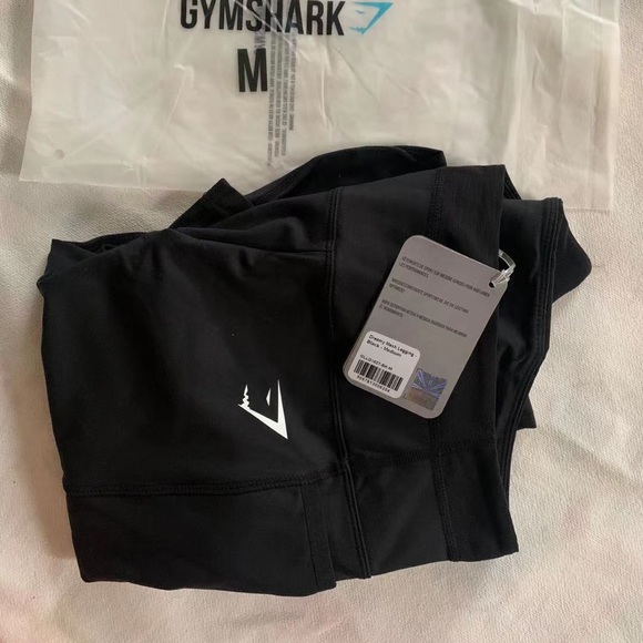 Gymshark Pants - Gymshark dreamy mesh leggings